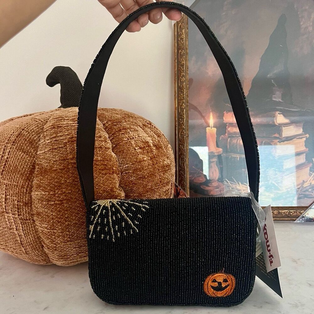 Halloween Dachshund Dogs in Costumes Beaded Shoulder Bag - Picture 3 of 6